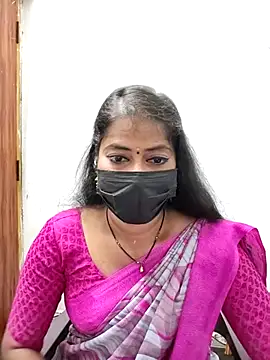 Snapshot of tamil_Sigappu_Roja chatting on 9, 5, 2026 tamil Sigappu Roja online show from 9, 5, 2026