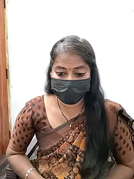 Snapshot of tamil_Sigappu_Roja chatting on 19, 5, 2026 tamil Sigappu Roja online show from 19, 5, 2026