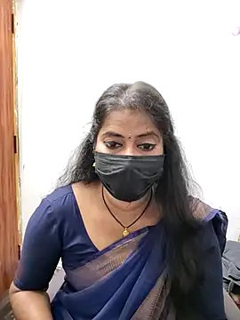 Snapshot of tamil_Sigappu_Roja chatting on 23, 7, 2026 tamil Sigappu Roja online show from 23, 7, 2026