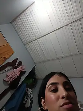 Bigtiti01 online show from 15, 4, 2026