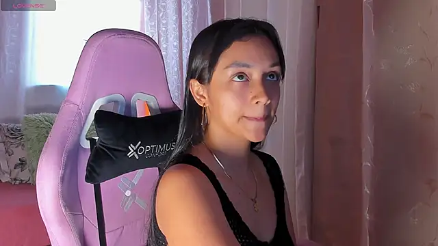 MelanyOconner online show from 23, 10, 2025