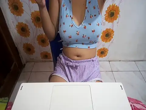 PrettyClaudia online show from 20, 6, 2026