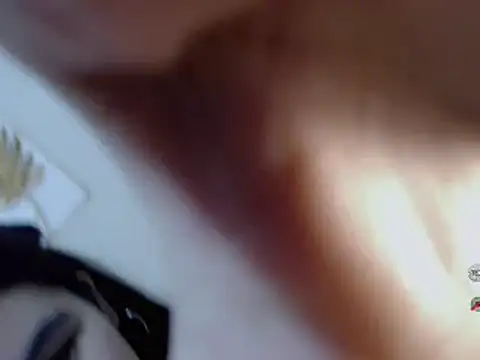 Snapshot of manilynforyou chatting on 4, 3, 2026 manilynforyou online show from 4, 3, 2026