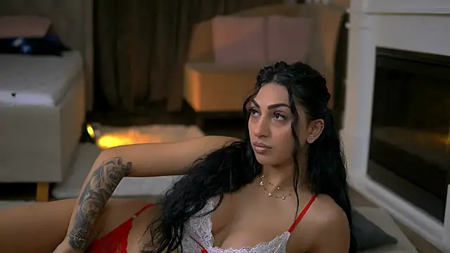 EmaHallee online show from 9, 2, 2026