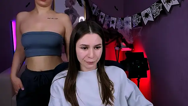 nekky mouse online show from 28, 10, 2025