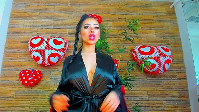 Cupcake Izzy online show from 12, 2, 2026