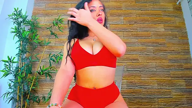 Cupcake Izzy online show from 27, 2, 2026