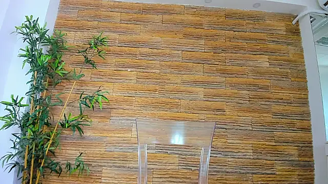 Cupcake Izzy online show from 8, 3, 2026