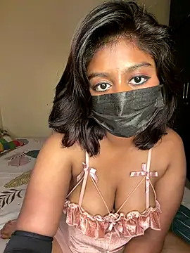 Snapshot of missneha61 chatting on 29, 10, 2025 missneha61 online show from 29, 10, 2025