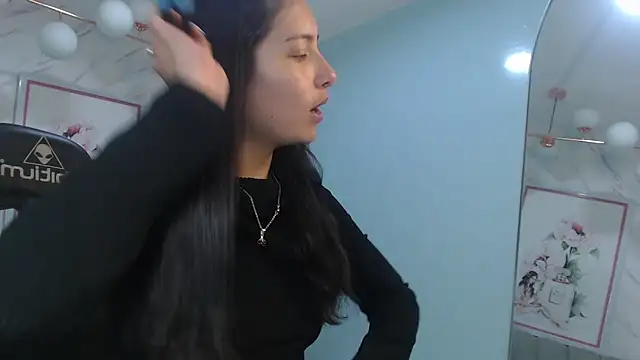 Snapshot of victoria_hernandez_t_ chatting on 30, 6, 2026 victoria hernandez t online show from 30, 6, 2026
