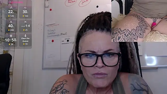 DarkDomina online show from 12, 1, 2026