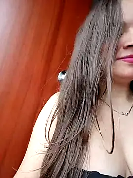 Isa Acosta online show from 2, 10, 2025