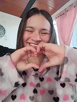 Snapshot of Isa_Acosta chatting on 15, 7, 2026 Isa Acosta online show from 15, 7, 2026