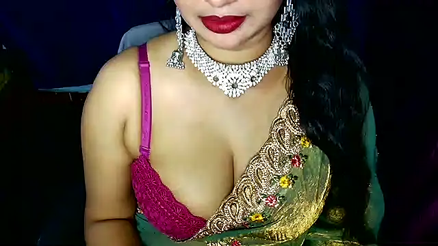 Snapshot of QUEEN_SAKHI- chatting on 21, 6, 2026 QUEEN SAKHI- online show from 21, 6, 2026