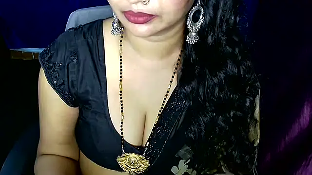 Snapshot of QUEEN_SAKHI- chatting on 27, 6, 2026 QUEEN SAKHI- online show from 27, 6, 2026