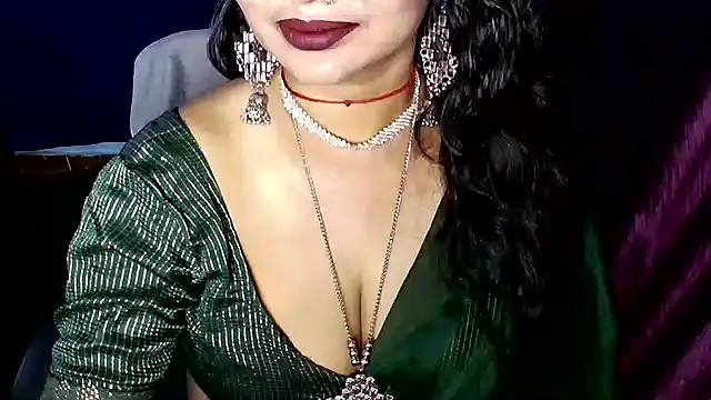 Snapshot of QUEEN_SAKHI- chatting on 1, 7, 2026 QUEEN SAKHI- online show from 1, 7, 2026