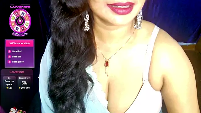 Snapshot of QUEEN_SAKHI- chatting on 16, 7, 2026 QUEEN SAKHI- online show from 16, 7, 2026