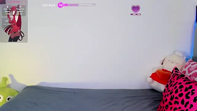 Snapshot of crisbunny_x chatting on 28, 7, 2026 crisbunny x online show from 28, 7, 2026