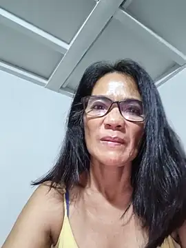 Snapshot of ImYourWoman_55 chatting on 12, 6, 2026 ImYourWoman 55 online show from 12, 6, 2026