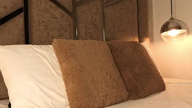 Snapshot of scarlethlux chatting on 9, 1, 2026 scarlethlux online show from 9, 1, 2026