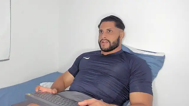 Snapshot of Pier_Simons chatting on 18, 2, 2026 Pier Simons online show from 18, 2, 2026