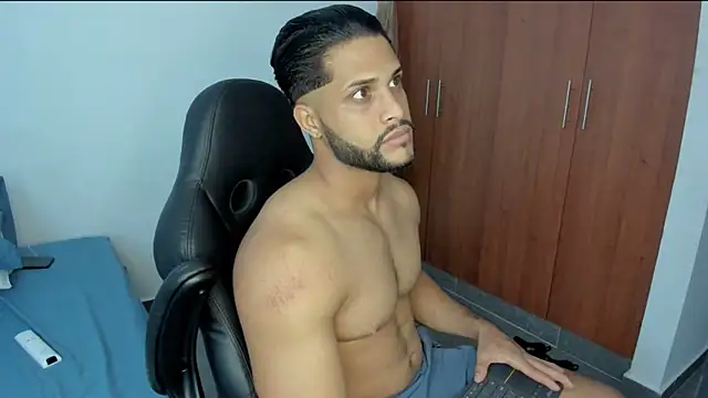 Pier Simons online show from 14, 4, 2026