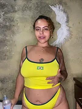 Snapshot of Chloe_Leaozinho chatting on 29, 4, 2026 Chloe Leaozinho online show from 29, 4, 2026