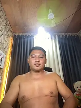 Snapshot of BicuriousExploer chatting on 7, 11, 2025 BicuriousExploer online show from 7, 11, 2025