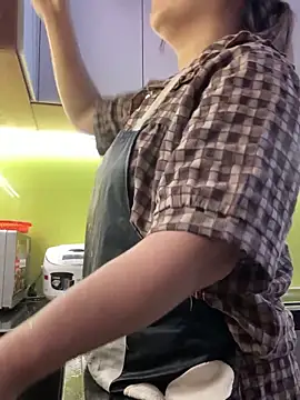 Snapshot of kute_sex chatting on 18, 9, 2025 kute sex online show from 18, 9, 2025