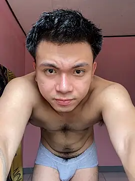 Snapshot of JerichoGutierez chatting on 8, 6, 2026 JerichoGutierez online show from 8, 6, 2026