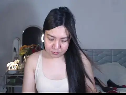 Snapshot of stellahugeX chatting on 6, 10, 2025 stellahugeX online show from 6, 10, 2025