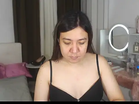 Snapshot of stellahugeX chatting on 24, 2, 2026 stellahugeX online show from 24, 2, 2026