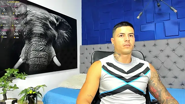 Snapshot of andres-clark92 chatting on 26, 5, 2026 andres-clark92 online show from 26, 5, 2026