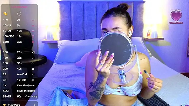 juliana-mancini online show from 8, 11, 2025