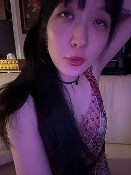 Snapshot of Etherealcat33 chatting on 31, 5, 2026 Etherealcat33 online show from 31, 5, 2026