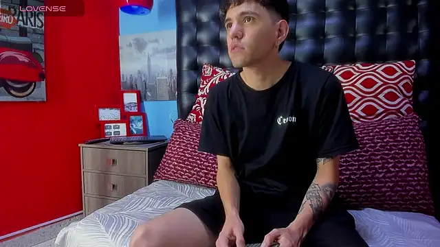 Matteo12  online show from 9, 9, 2025