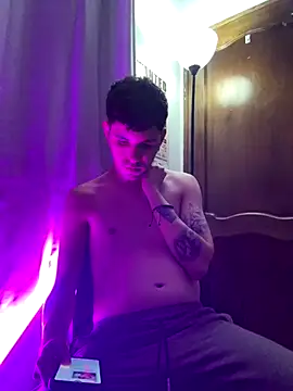 Matteo12  online show from 8, 10, 2025