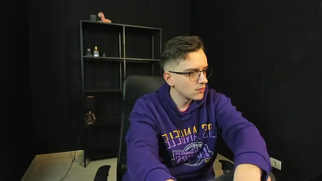 Snapshot of FelixStarkk chatting on 30, 4, 2026 FelixStarkk online show from 30, 4, 2026