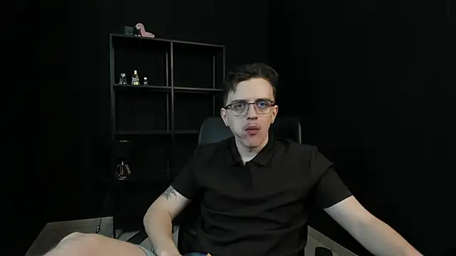 Snapshot of FelixStarkk chatting on 12, 5, 2026 FelixStarkk online show from 12, 5, 2026