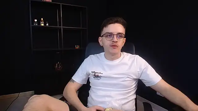 Snapshot of FelixStarkk chatting on 16, 5, 2026 FelixStarkk online show from 16, 5, 2026