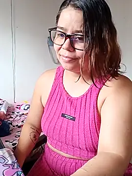 Snapshot of saenz_eymi chatting on 16, 3, 2026 saenz eymi online show from 16, 3, 2026