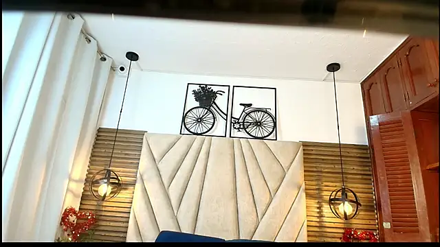 Cinthiabaker online show from 6, 10, 2025