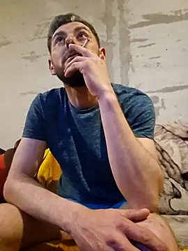 Alex-andru88 online show from 16, 3, 2026