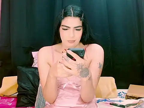 Snapshot of _crystal23_ chatting on 14, 9, 2025 crystal23 online show from 14, 9, 2025