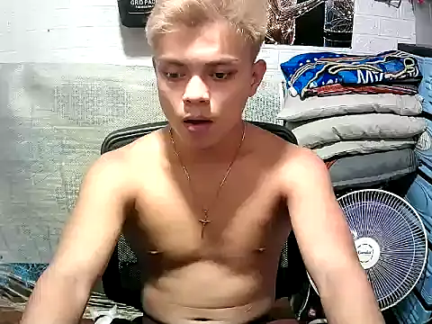 Pinoy slutcummer69 online show from 3, 6, 2026