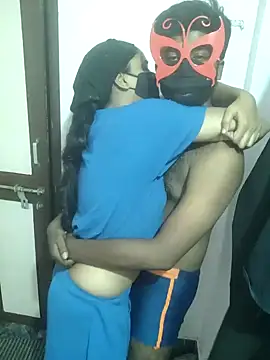 00USER online show from 13, 10, 2025