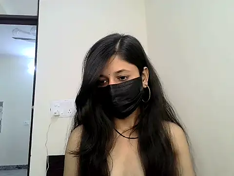 Snapshot of GUDIYA_BAB chatting on 9, 10, 2025 GUDIYA BAB online show from 9, 10, 2025