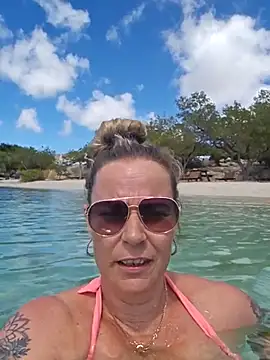 Mrs-Aurora online show from 3, 4, 2026