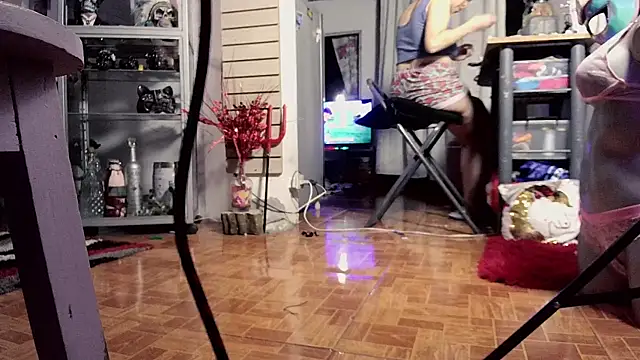 xinamora online show from 27, 10, 2025