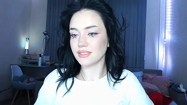 cutefrendlyuser online show from 27, 4, 2026